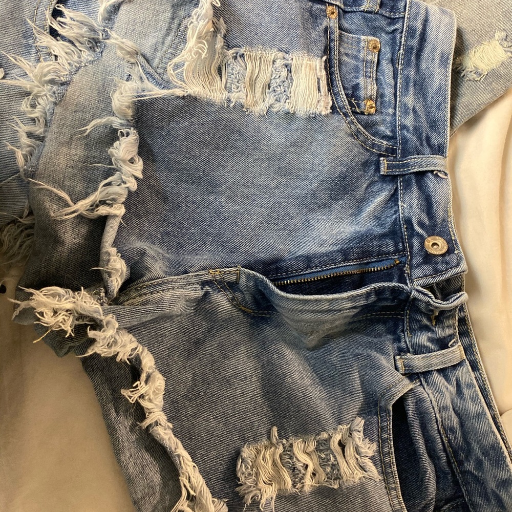 Distressed shorts
